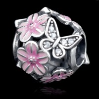 Charm Flores y Mariposas | Encanto delicado y elegante