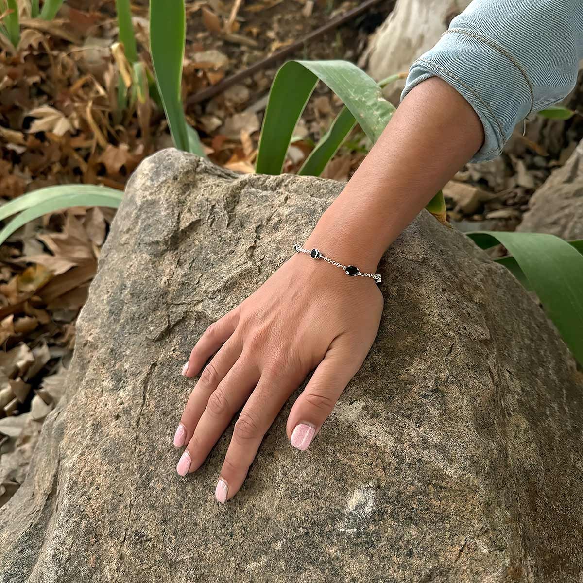 Pulsera Misterio de Medianoche en Plata de Ley | Joyería Cordobesa