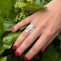 Anillo árbol de la vida: significado y elegancia