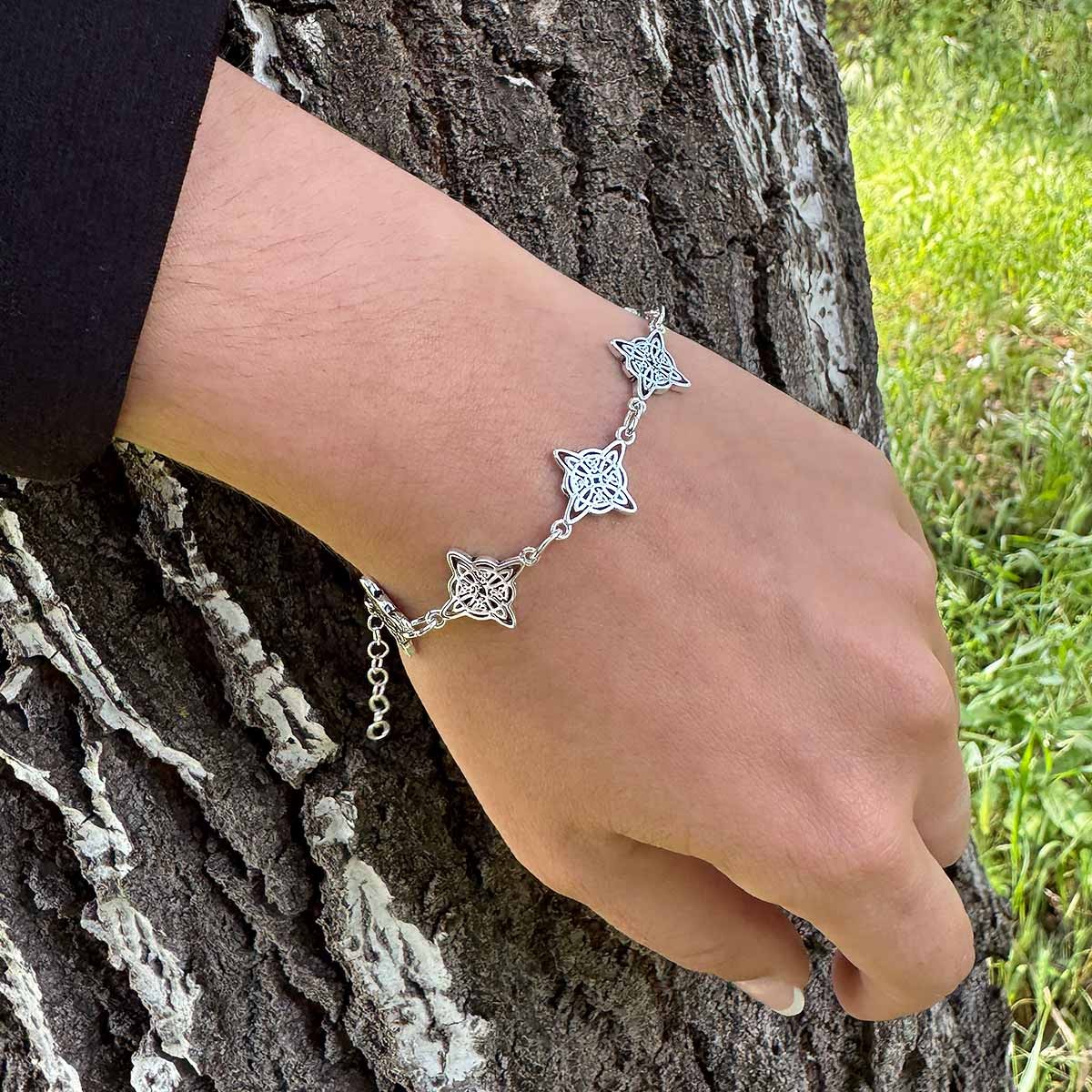 Pulsera nudo de bruja plata de ley al mejor precio