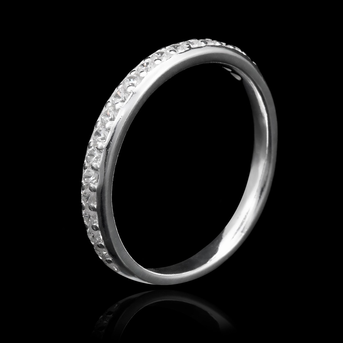 Anillo Circonitas en Plata de Ley | Joyería Elegante
