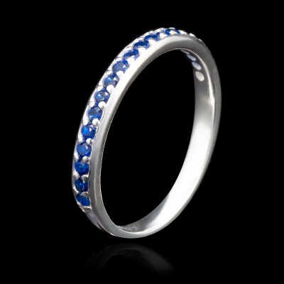 Anillo Circonitas en Plata de Ley | Joyería Elegante