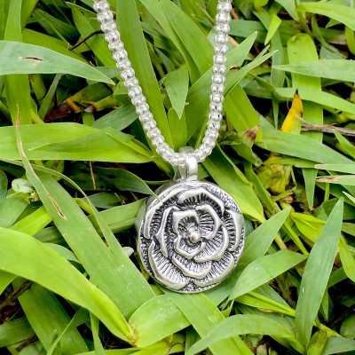 Guardapelos de Plata Rosa, joyería ancestral | La Joya de Plata