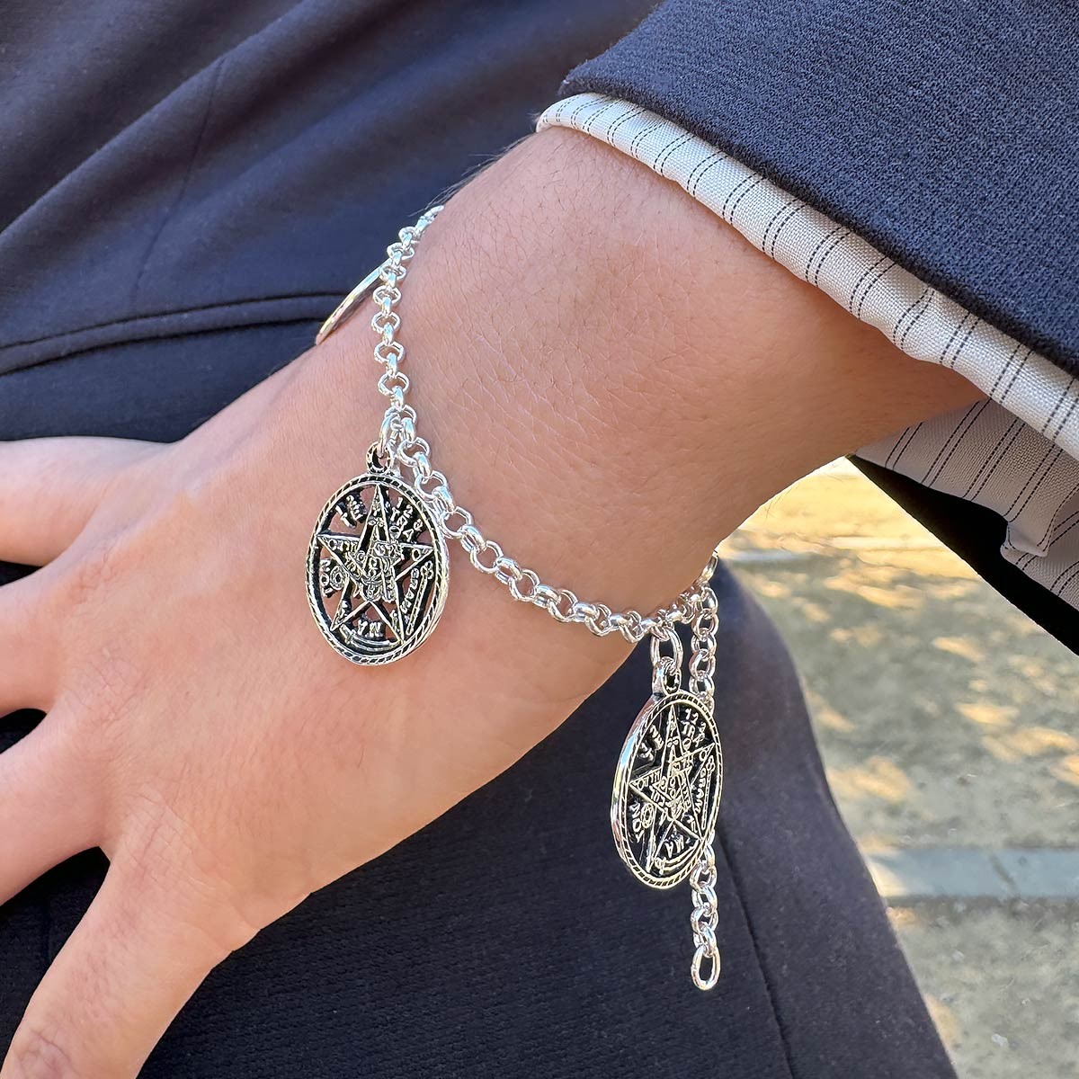 Pulsera Tetragrámaton plata de ley al mejor precio