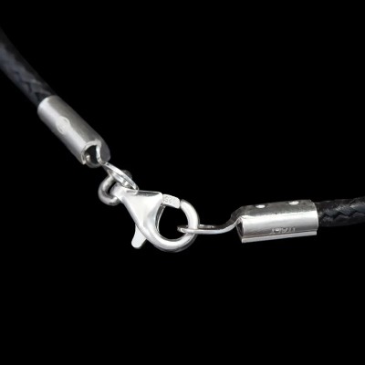 Cordón de Caucho Negro con Cierres de Plata de Ley | La Joya de Plata